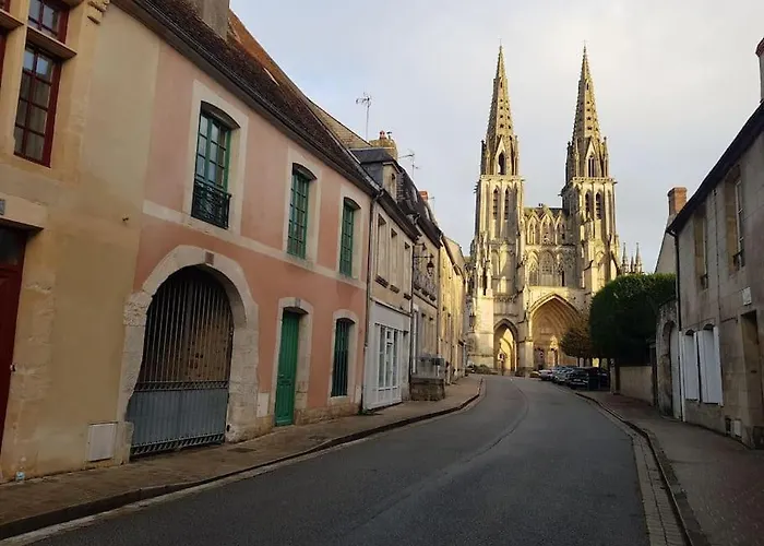 Le Petit Conte - Maison Calme En Centre Ville
